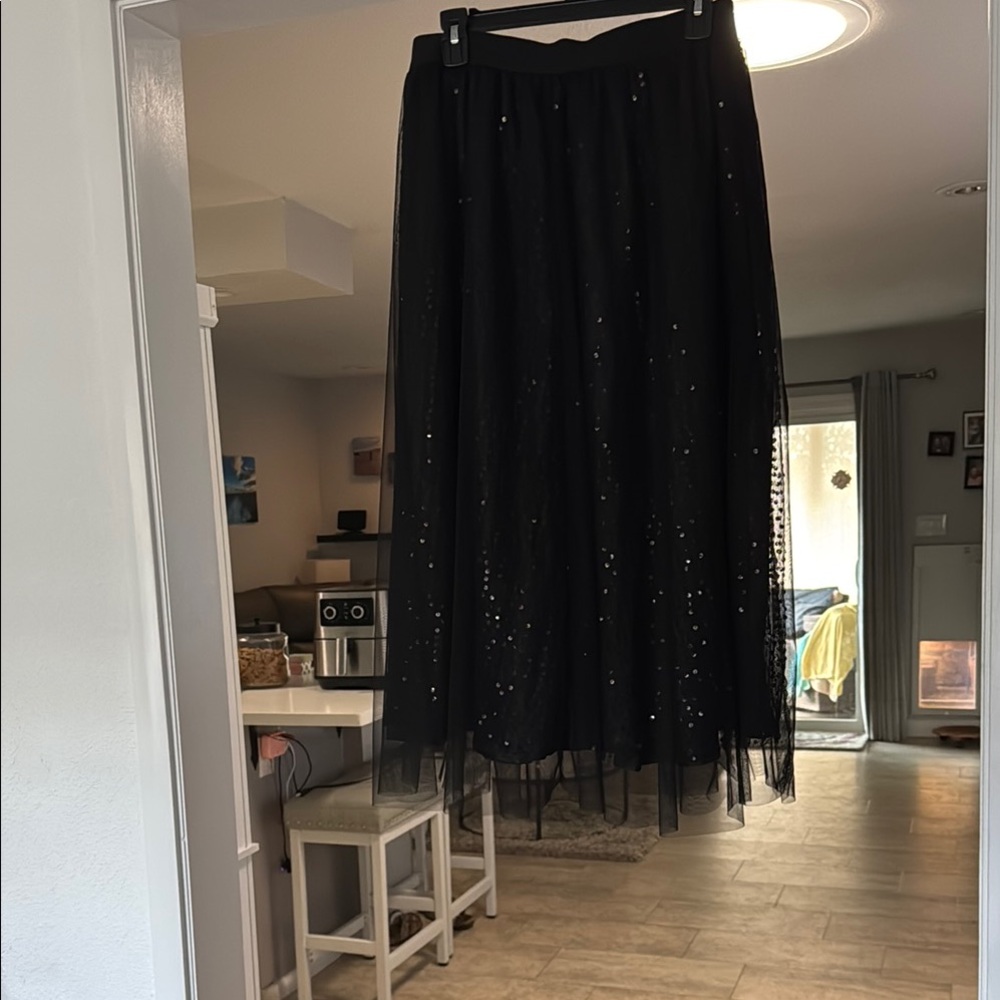 Elegant Black Sequin Skirt